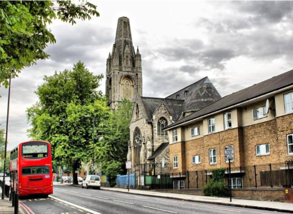 London Double Bedroom Hotel In Tufnell Park With Wifi Екстер'єр фото
