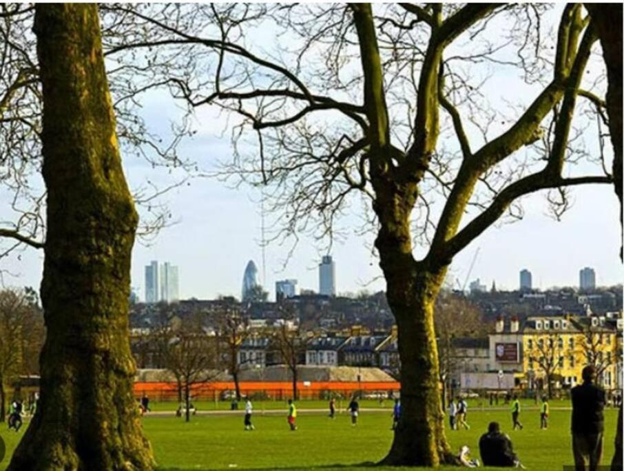 London Double Bedroom Hotel In Tufnell Park With Wifi Екстер'єр фото